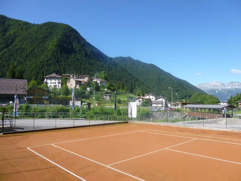 Lezioni corsi tennis Schilpario estate Mattia Brancozzi